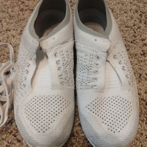 chasse highlyte cheer shoes
